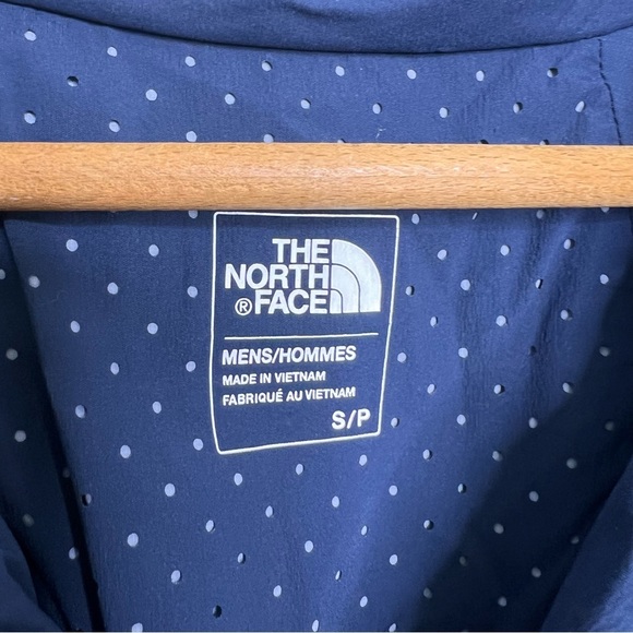 THE NORTH FACE Men’s Blue Ventrix Jacket - Picture 4 of 6